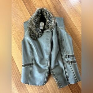 NWT! Maurices Gray Faux Leather Vest with Faux Fur Collar